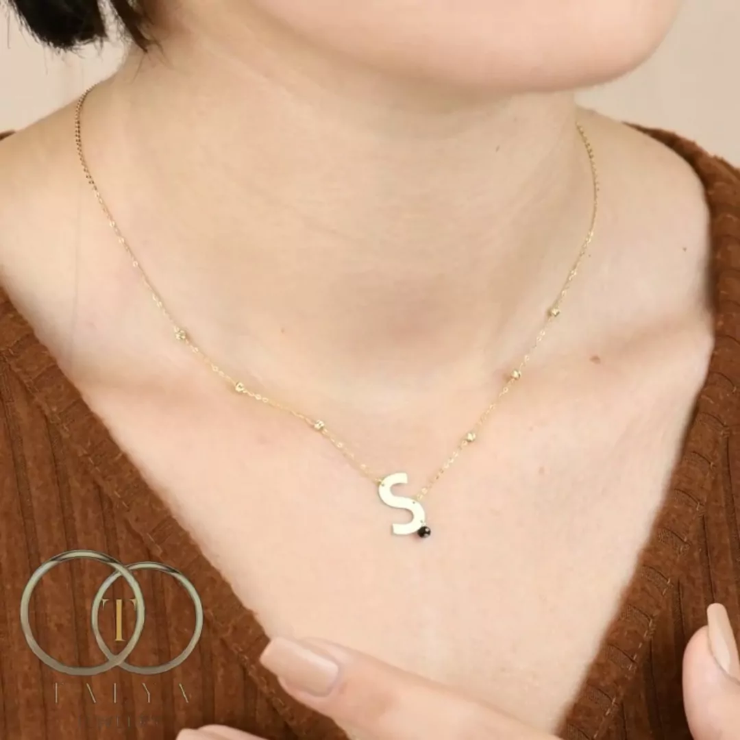 cadre_1080_Collier-alphabet-en-Or-18K Collier alphabet en Or 18K - Image 1