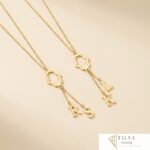 18 carats Khamisa avec des lettres en or