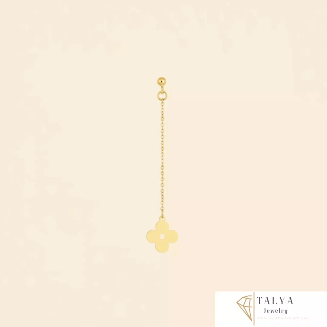 cadre_1080_IMG005 Boucles van cleef En Or 18K - Image 1