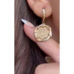 Bouclec d'oreilles circulaires farrouj adm en or 18 carats