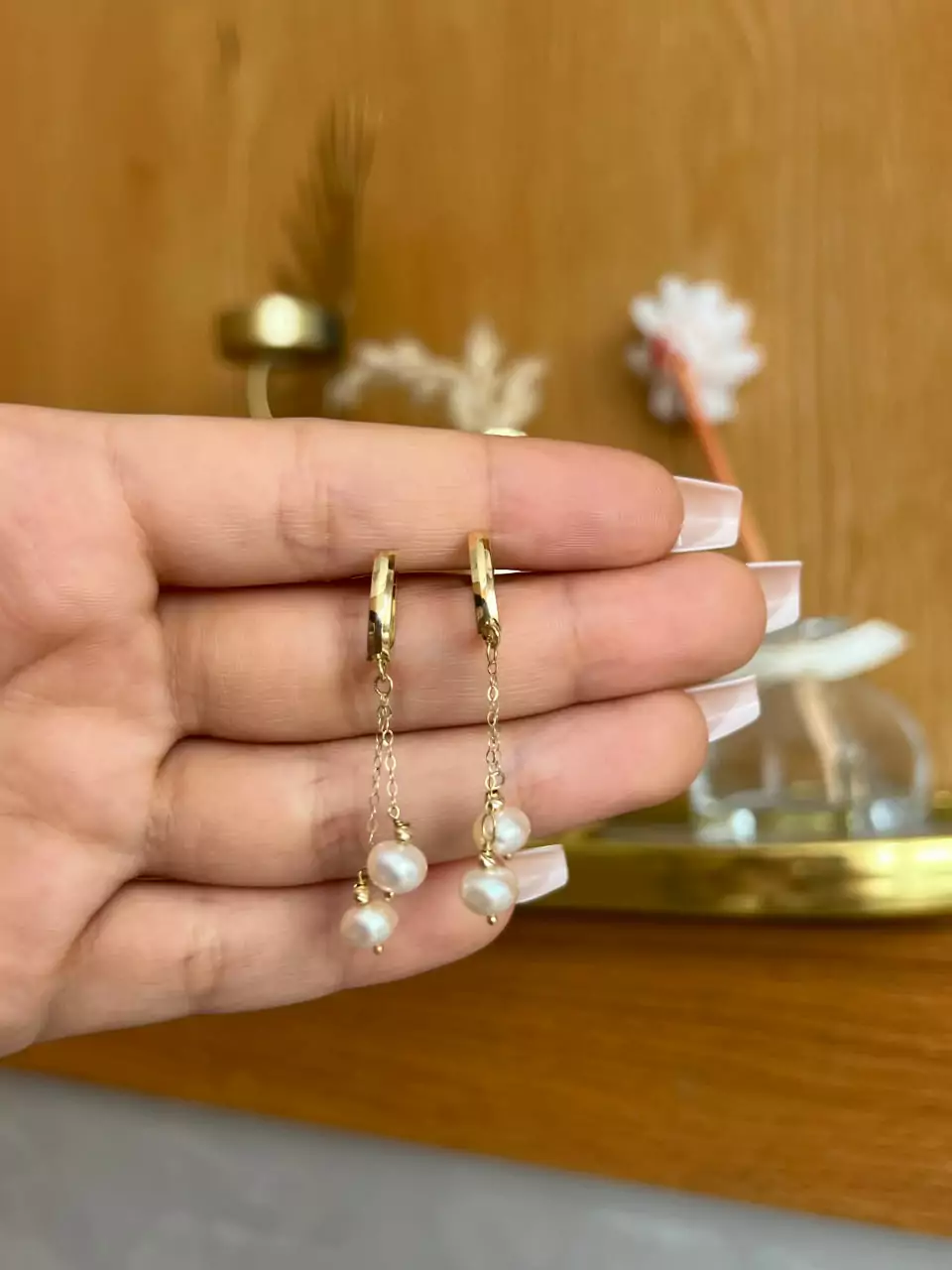 photo_2026-04-14_17-50-56 BOUCLES D'OREILLES 18k Joher avec une petite série - Image 1